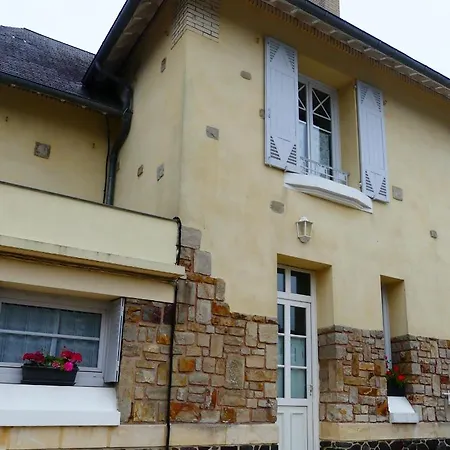 Bed & Breakfast Pony Sweet